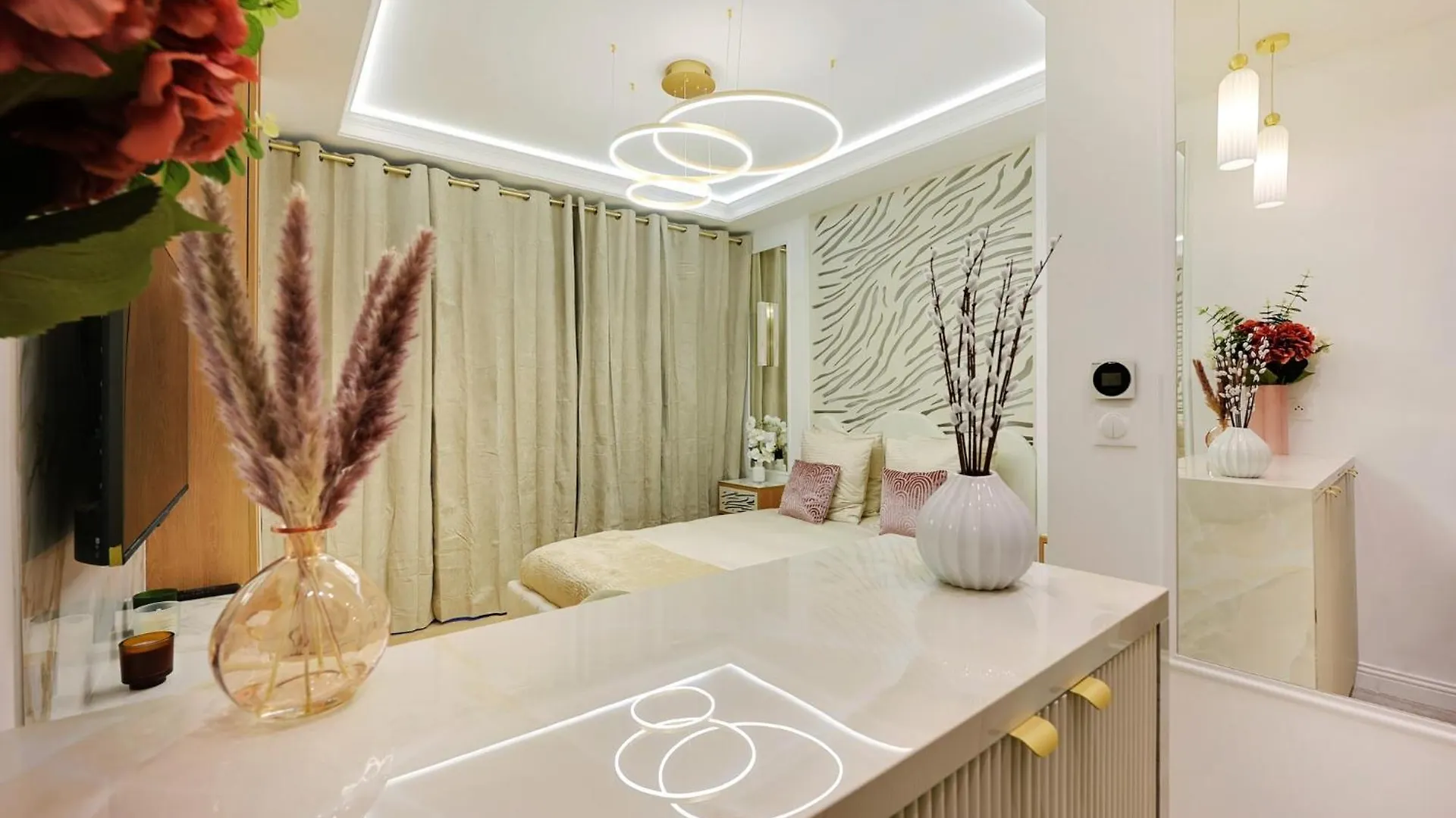Coeur Du Marais Apartment Paris