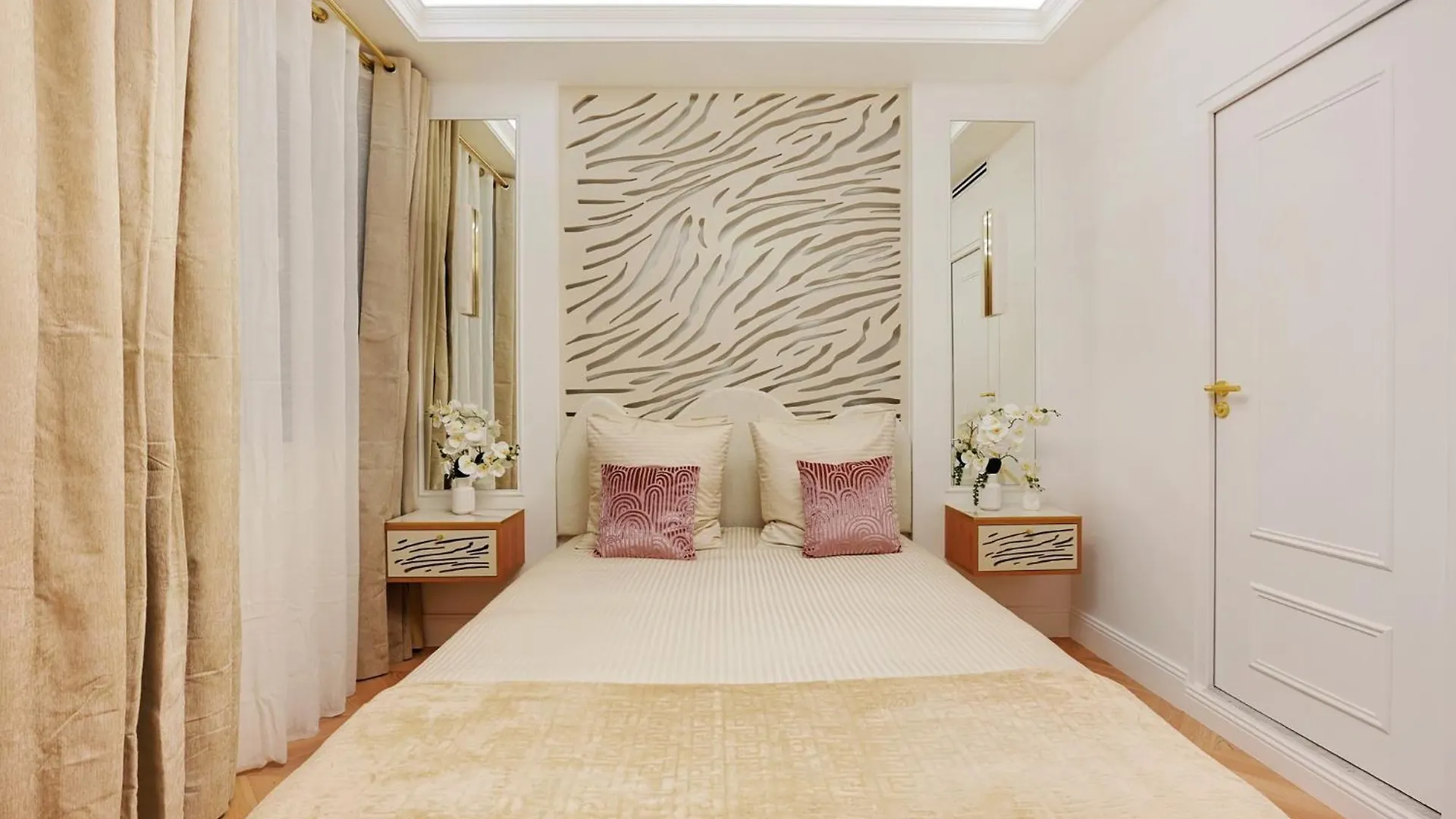 Coeur Du Marais Apartment Paris